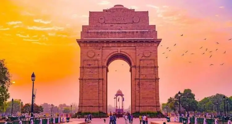 Should You Cancel Your Delhi Trip Because of Air Pollution